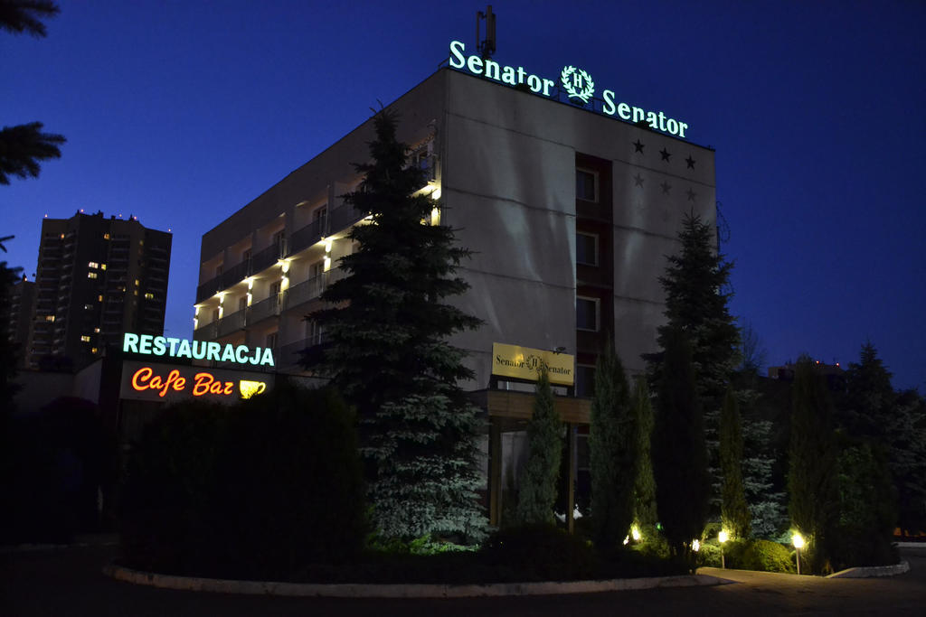 Bed and Breakfast Senator Катовице Экстерьер фото